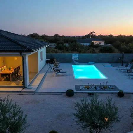 Villa Dreams